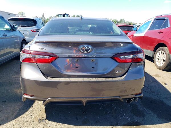 2021 TOYOTA CAMRY