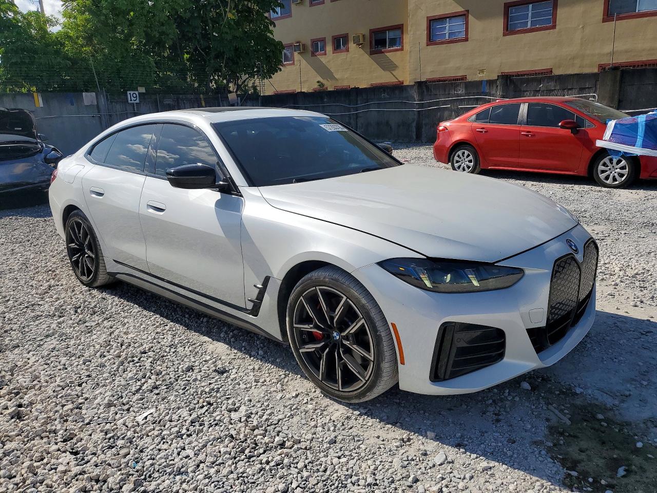 2025 BMW I4 eDrive40