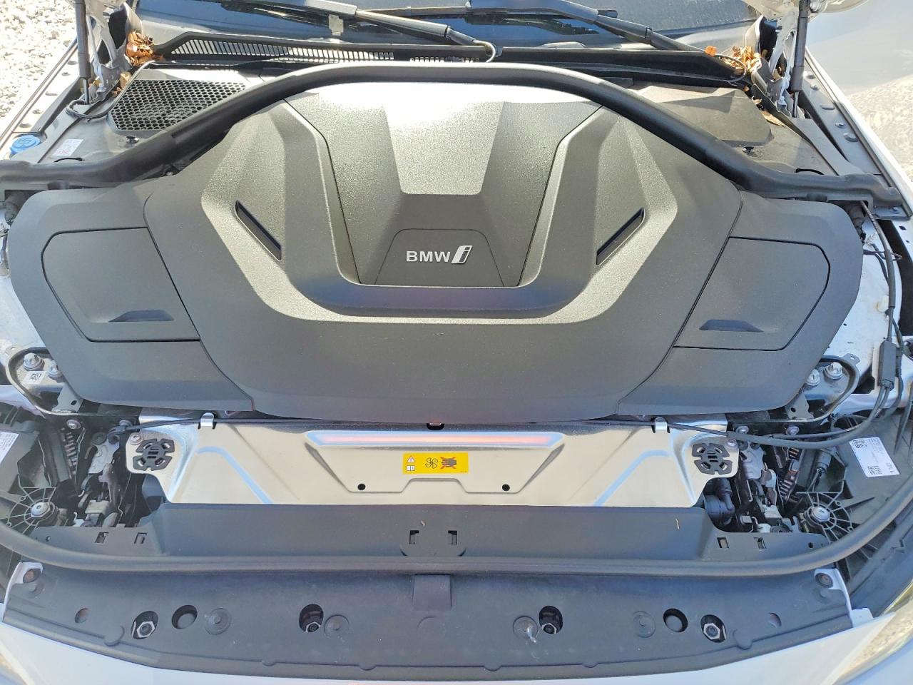 2025 BMW I4 eDrive40