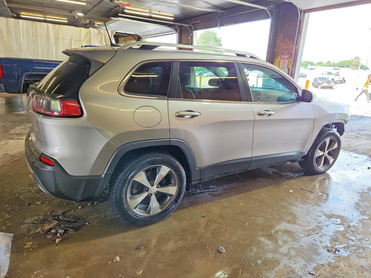 2019 JEEP CHEROKEE LIMITED 4X4