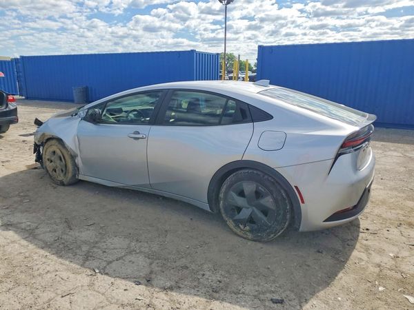 2024 TOYOTA PRIUS