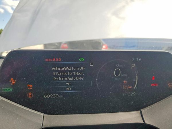 2024 TOYOTA PRIUS