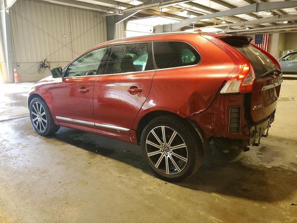 2017 VOLVO XC60