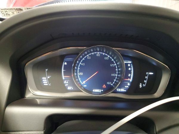 2017 VOLVO XC60