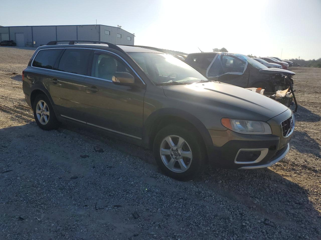 2010 VOLVO XC70 3.2