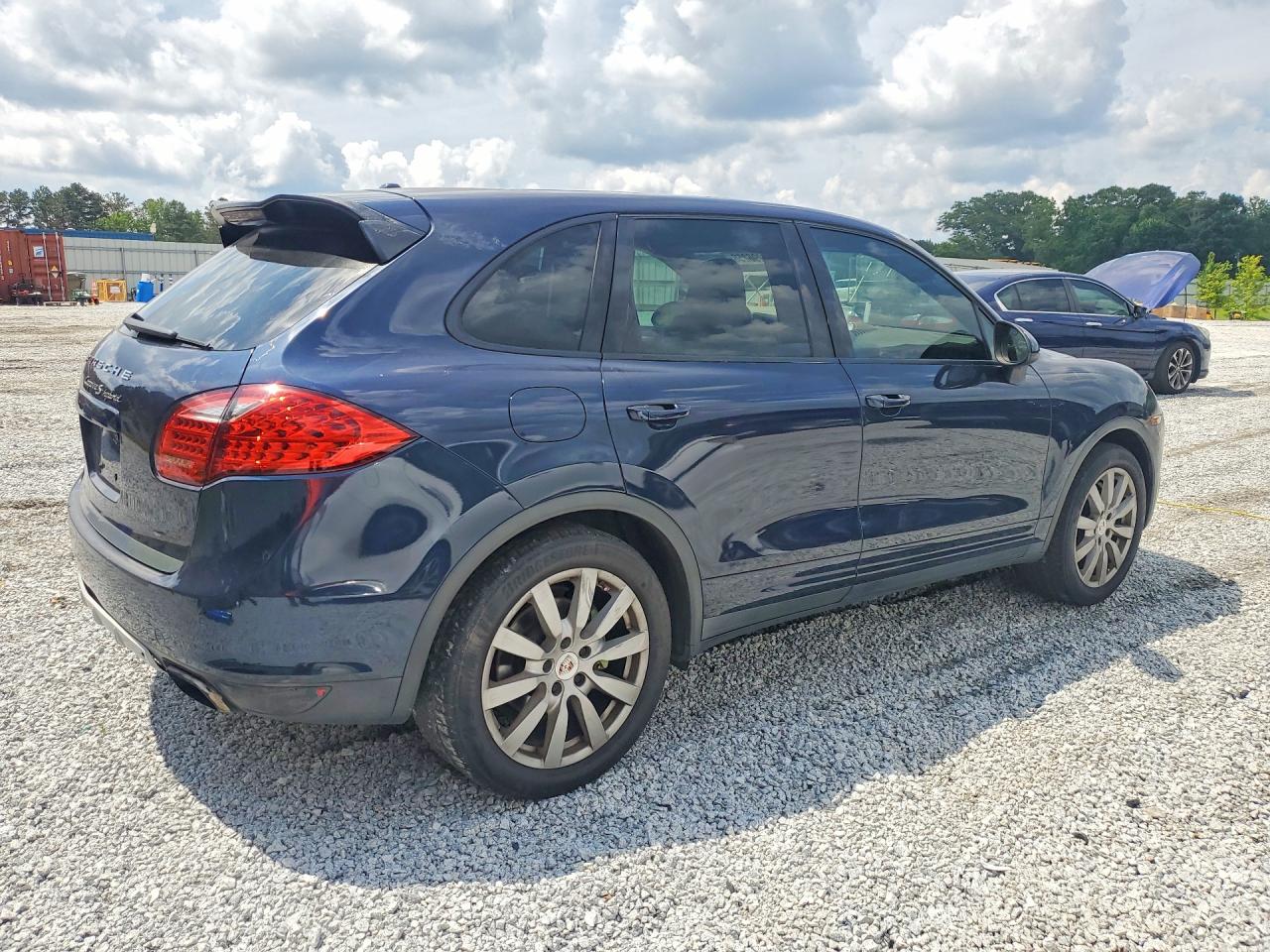 2011 PORSCHE CAYENNE Hybrid