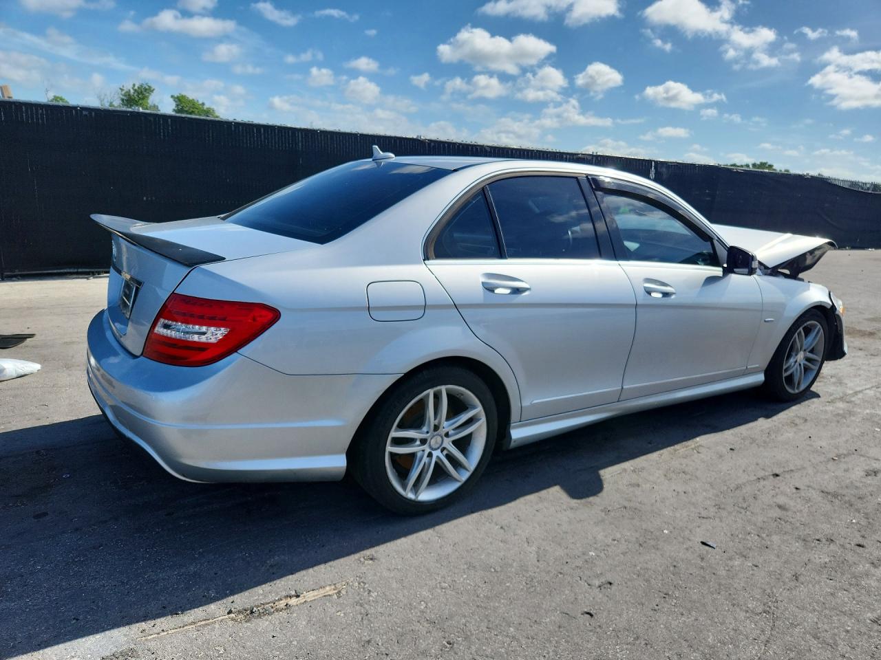 2012 MERCEDES-BENZ C C250