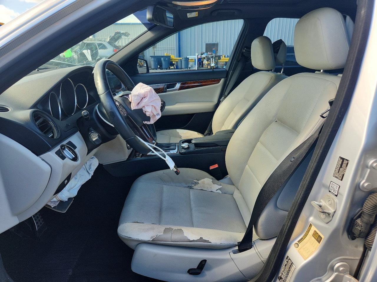 2012 MERCEDES-BENZ C C250