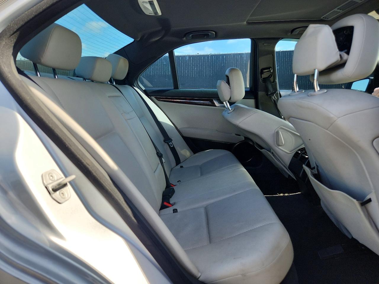 2012 MERCEDES-BENZ C C250