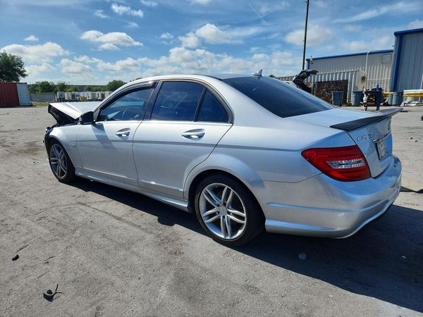 2012 MERCEDES-BENZ C C250