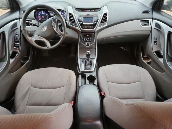 2016 HYUNDAI ELANTRA