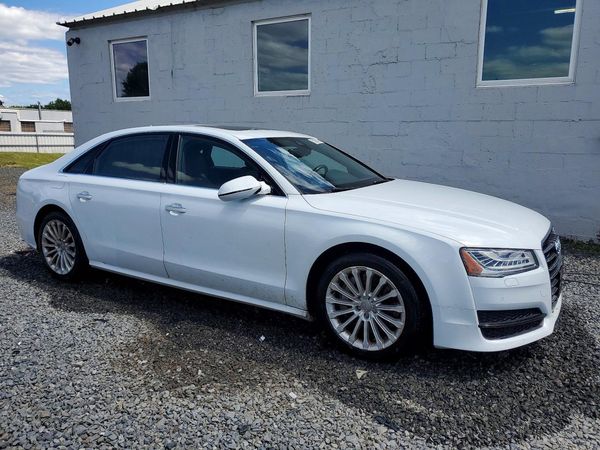 2017 AUDI A8