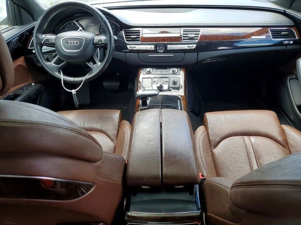 2017 AUDI A8
