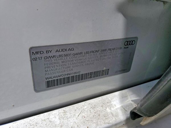 2017 AUDI A8