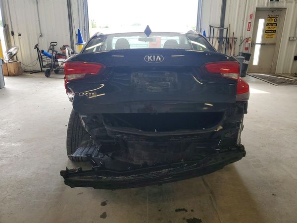2018 KIA FORTE LX Pop,S,EX