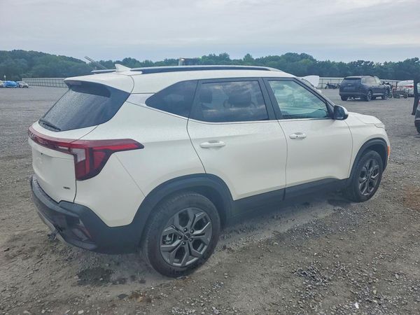 2024 KIA SELTOS S, X-Line