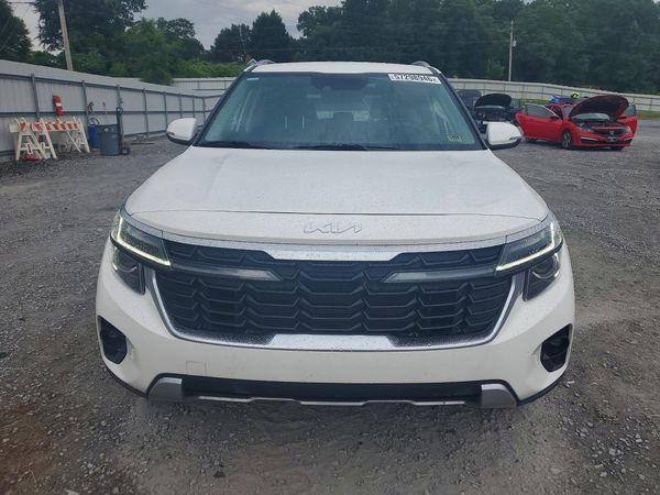 2024 KIA SELTOS S, X-Line