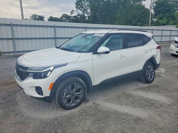 2024 KIA SELTOS S, X-Line