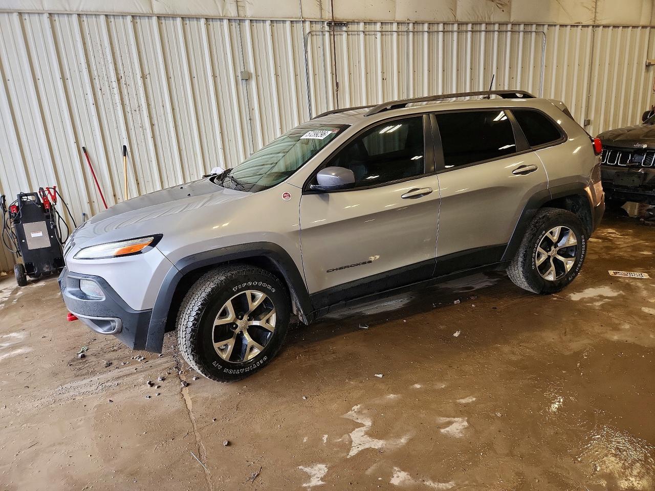 2016 JEEP CHEROKEE TRAILHAWK 4X4
