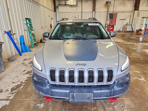 2016 JEEP CHEROKEE TRAILHAWK 4X4