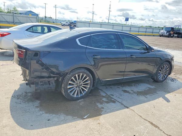 2017 KIA CADENZA