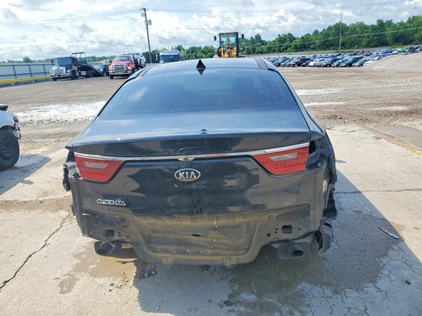 2017 KIA CADENZA
