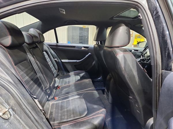 2017 VOLKSWAGEN JETTA GLI