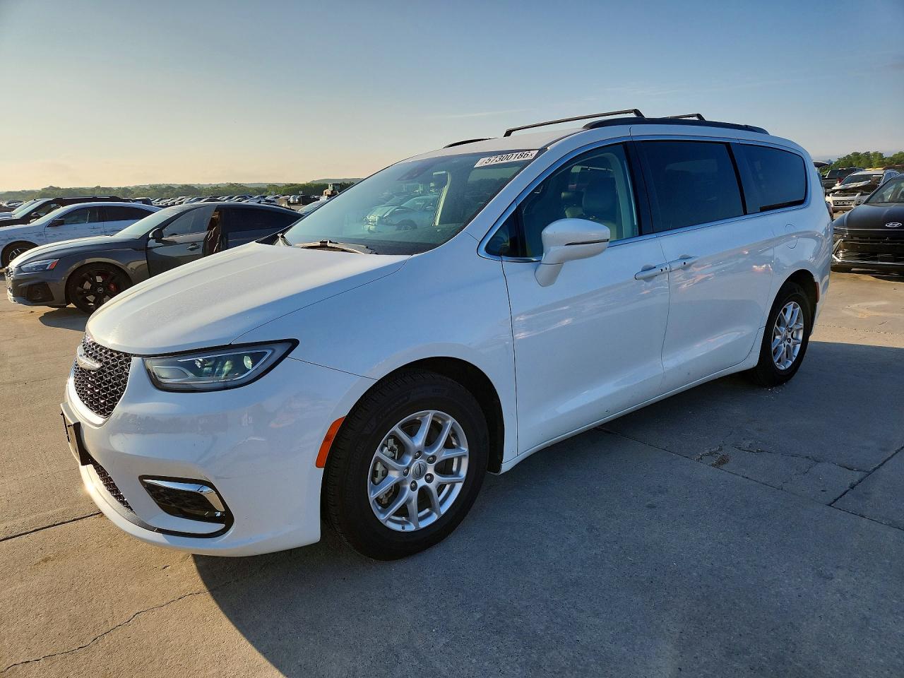 2022 CHRYSLER PACIFICA Touring L