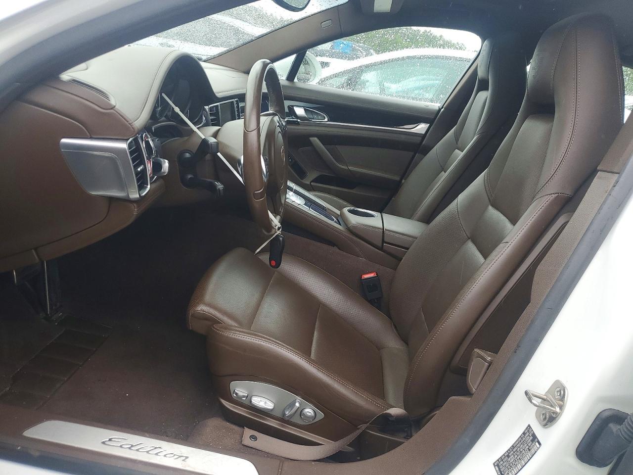 2016 PORSCHE PANAMERA Base (2WD), 4 (4WD)