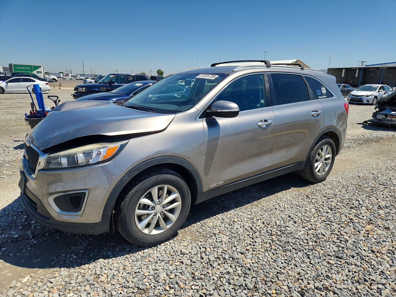 2017 KIA SORENTO L, LX