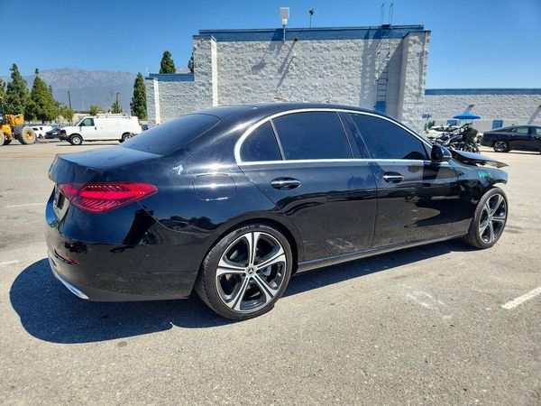 2022 MERCEDES-BENZ C C300