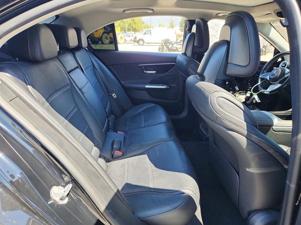 2022 MERCEDES-BENZ C C300