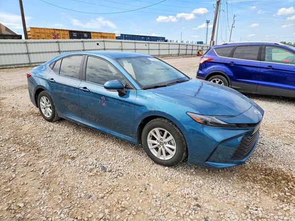 2025 TOYOTA CAMRY