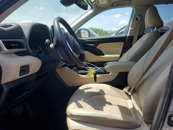 2024 TOYOTA HIGHLANDER