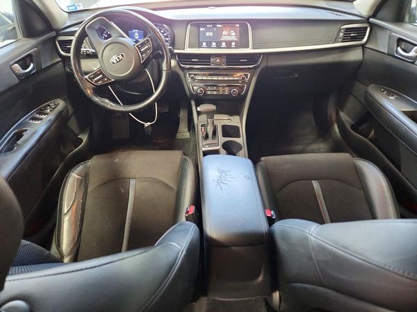 2019 KIA OPTIMA LX, S