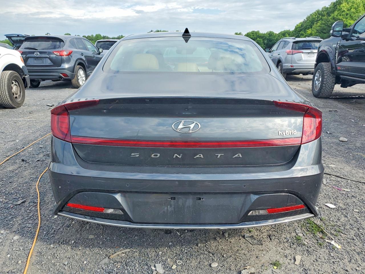2021 HYUNDAI SONATA HYBRID Limited
