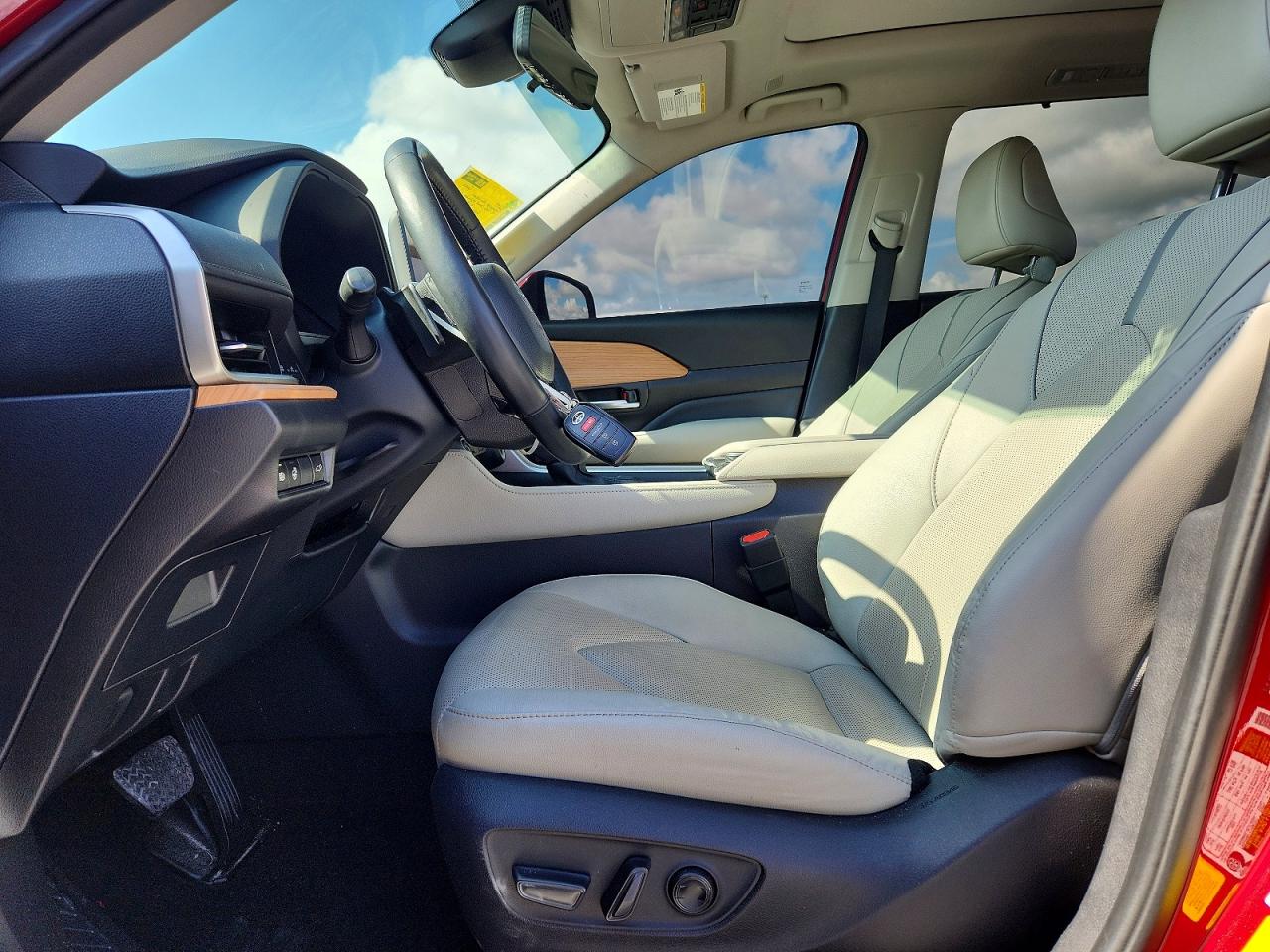 2024 TOYOTA GRAND HIGHLANDER