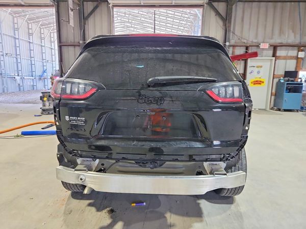 2021 JEEP CHEROKEE LATITUDE PLUS 4X4