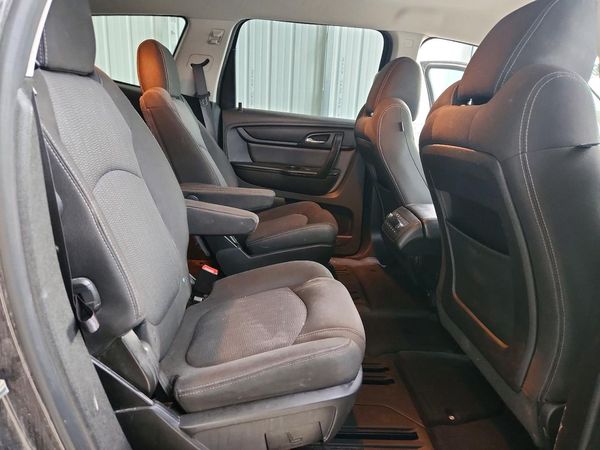 2017 CHEVROLET TRAVERSE