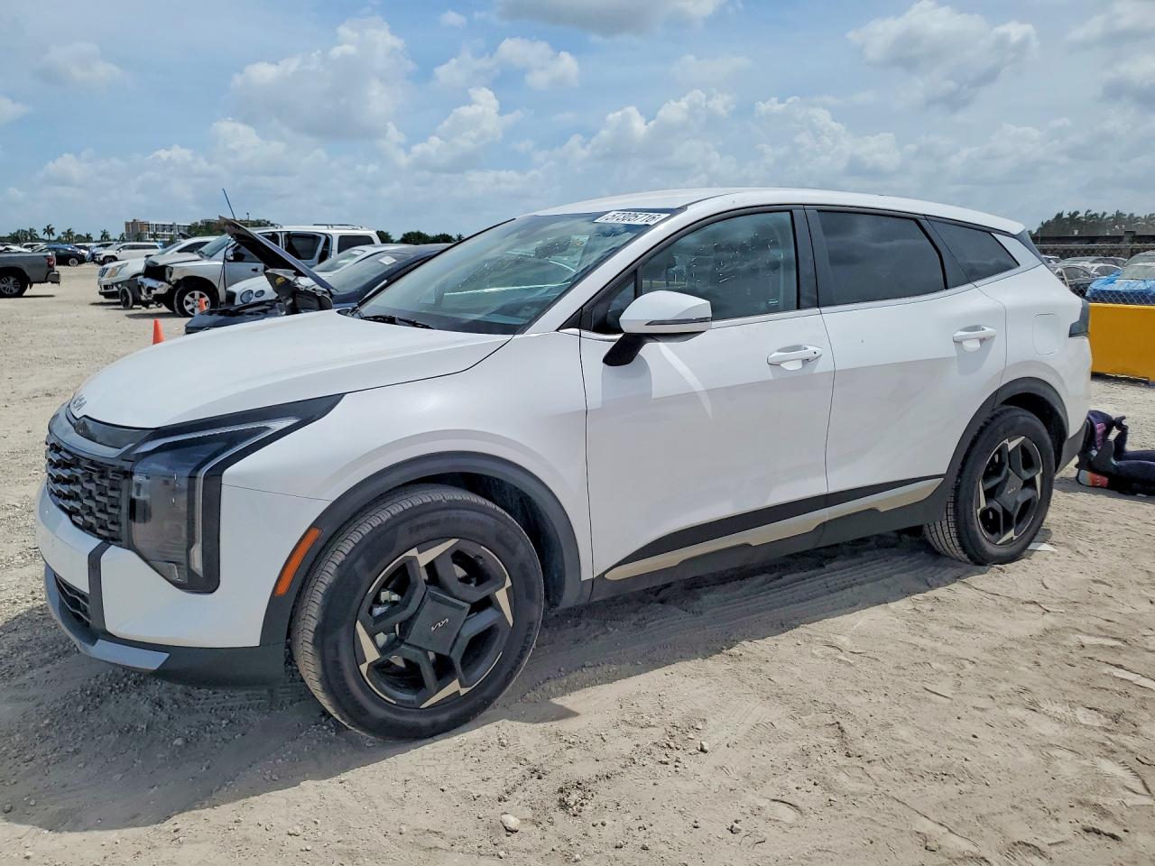 2026 KIA SPORTAGE EX