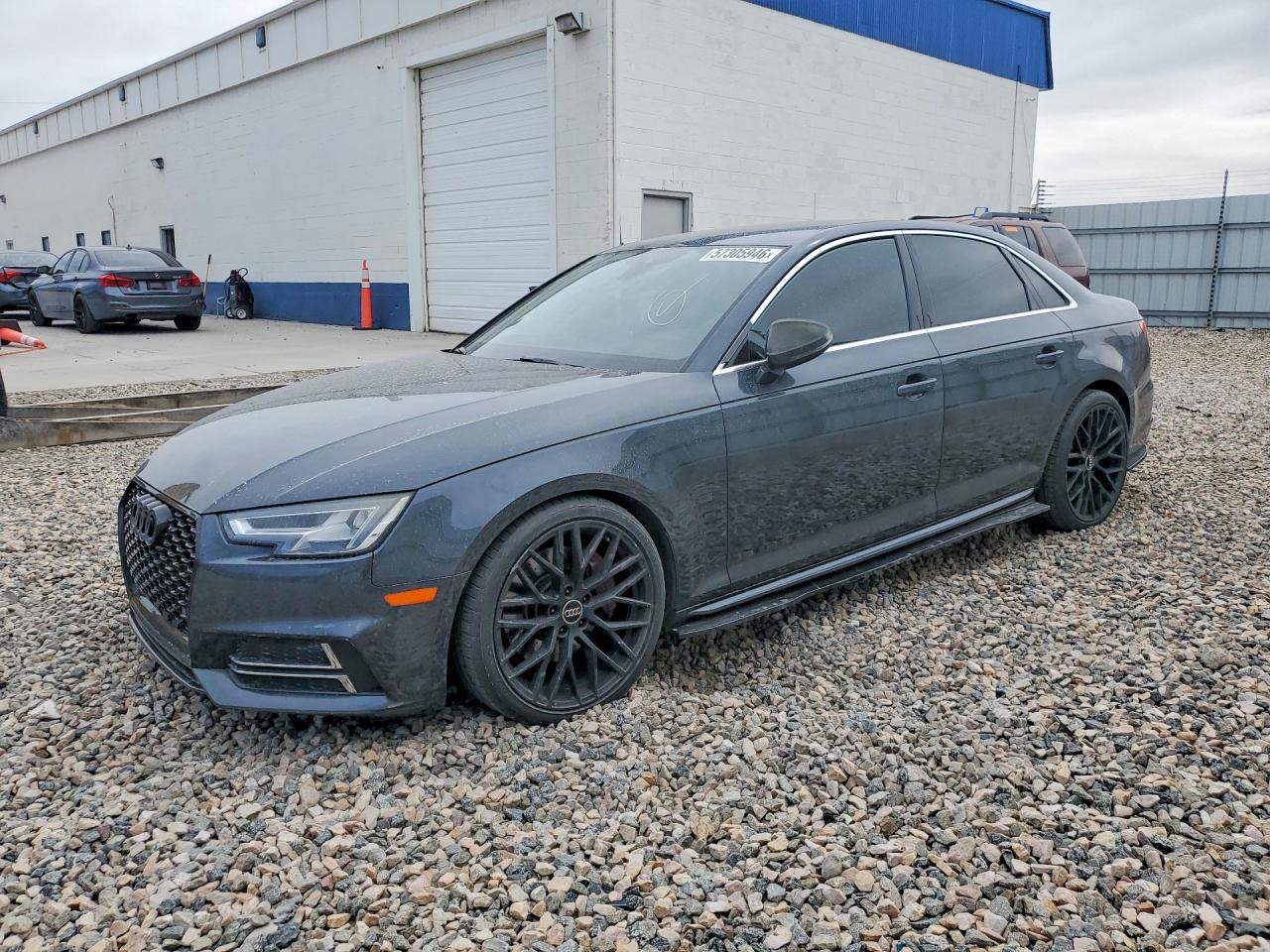 2017 AUDI A4 quattro Premium Plus