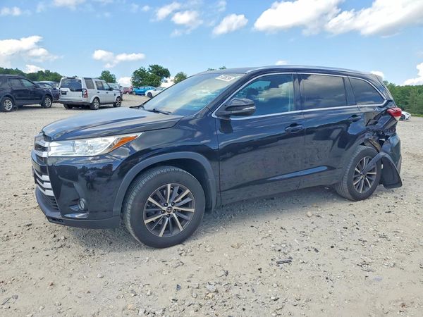 2018 TOYOTA HIGHLANDER SE/XLE