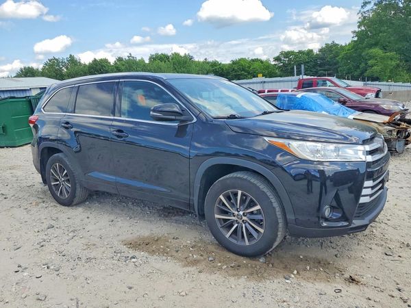 2018 TOYOTA HIGHLANDER SE/XLE