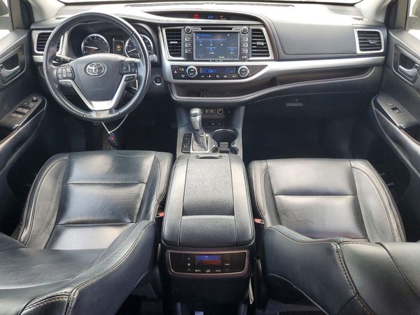 2018 TOYOTA HIGHLANDER SE/XLE