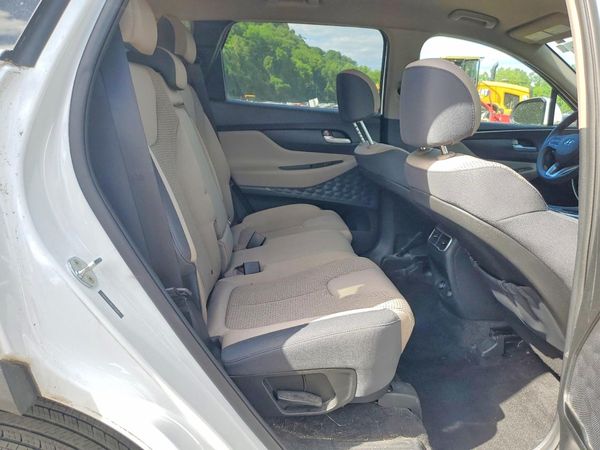 2021 HYUNDAI SANTA FE SE