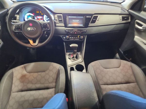 2017 KIA NIRO FE / LX / LX Tech