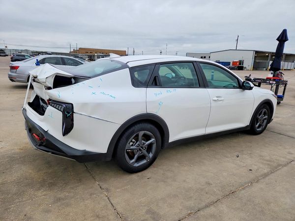2025 KIA K4 LX, LXS
