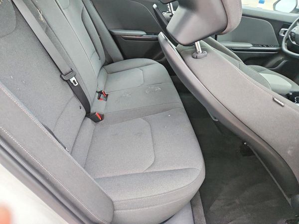 2025 KIA K4 LX, LXS
