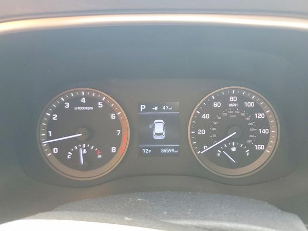 2019 HYUNDAI TUCSON SE