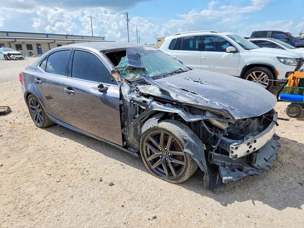 2018 LEXUS IS 300